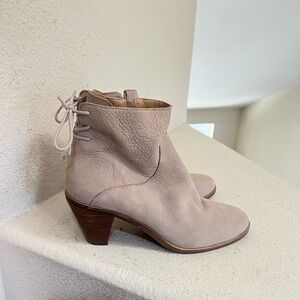 Lucky Brand Taupe Leather Jalie Ankle Booties Boots‎ Women  9 Read Description
